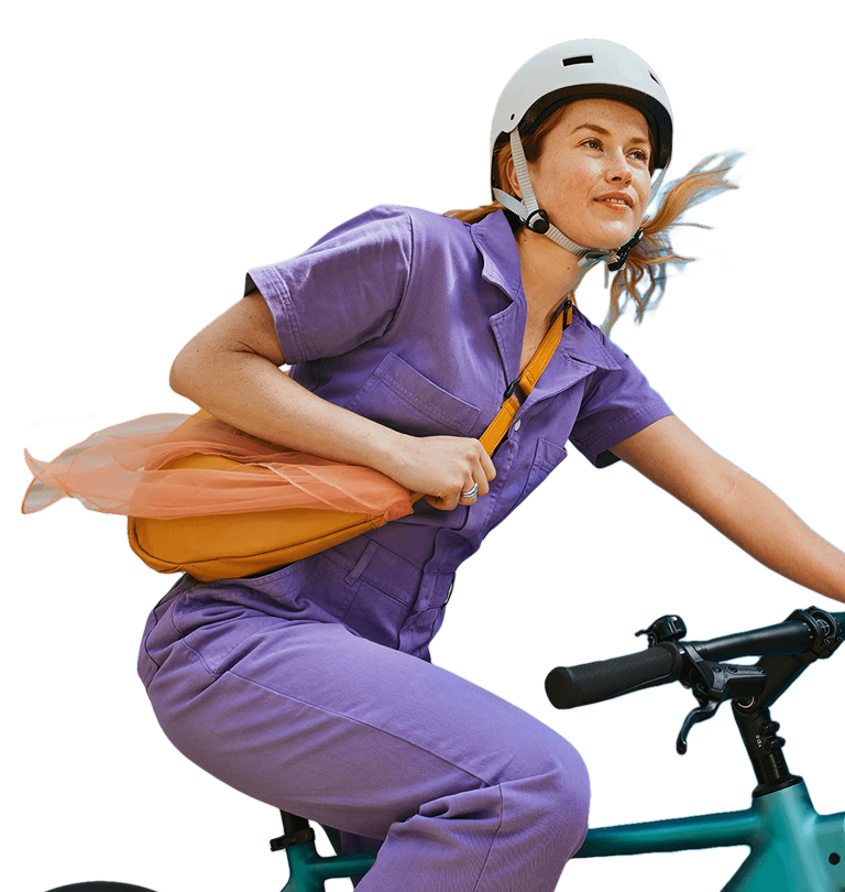 Mujer en bicicleta.