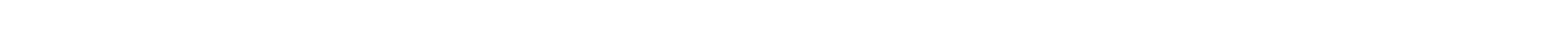 Muž v bielej košeli a zelenej mikine skúšajúci nikotínové vrecúško ZYN pred logom ZYN